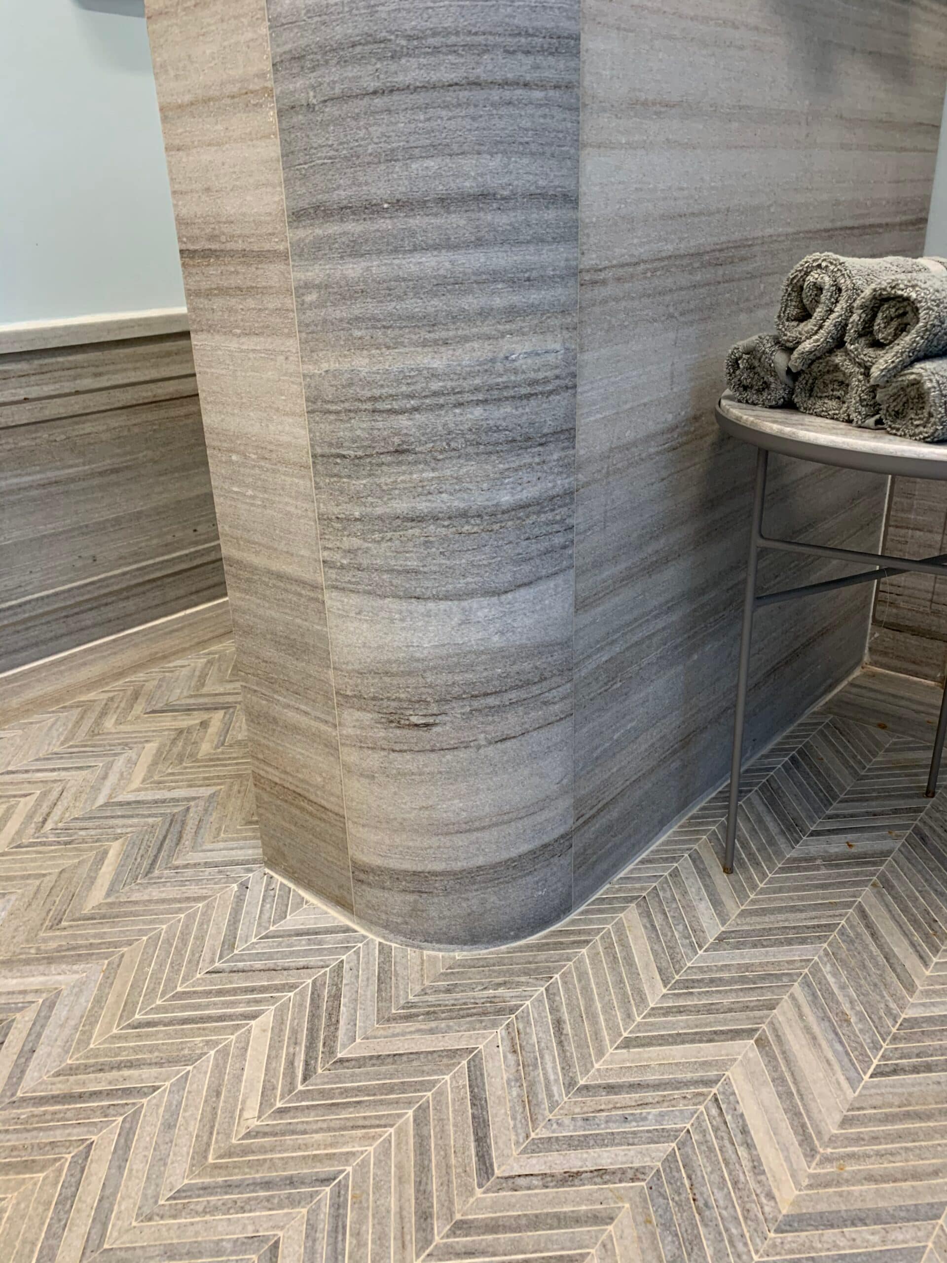 Chevron - Blue Velvet Sandblasted/Polished